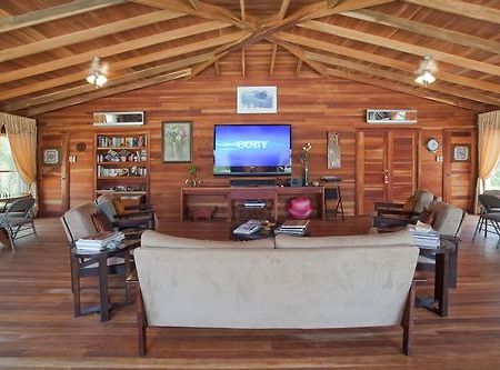 Royal Palm Island Hotel Belize City Interior photo